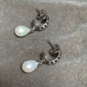 😍925 Silver Beaded Hoops NWOT 😍